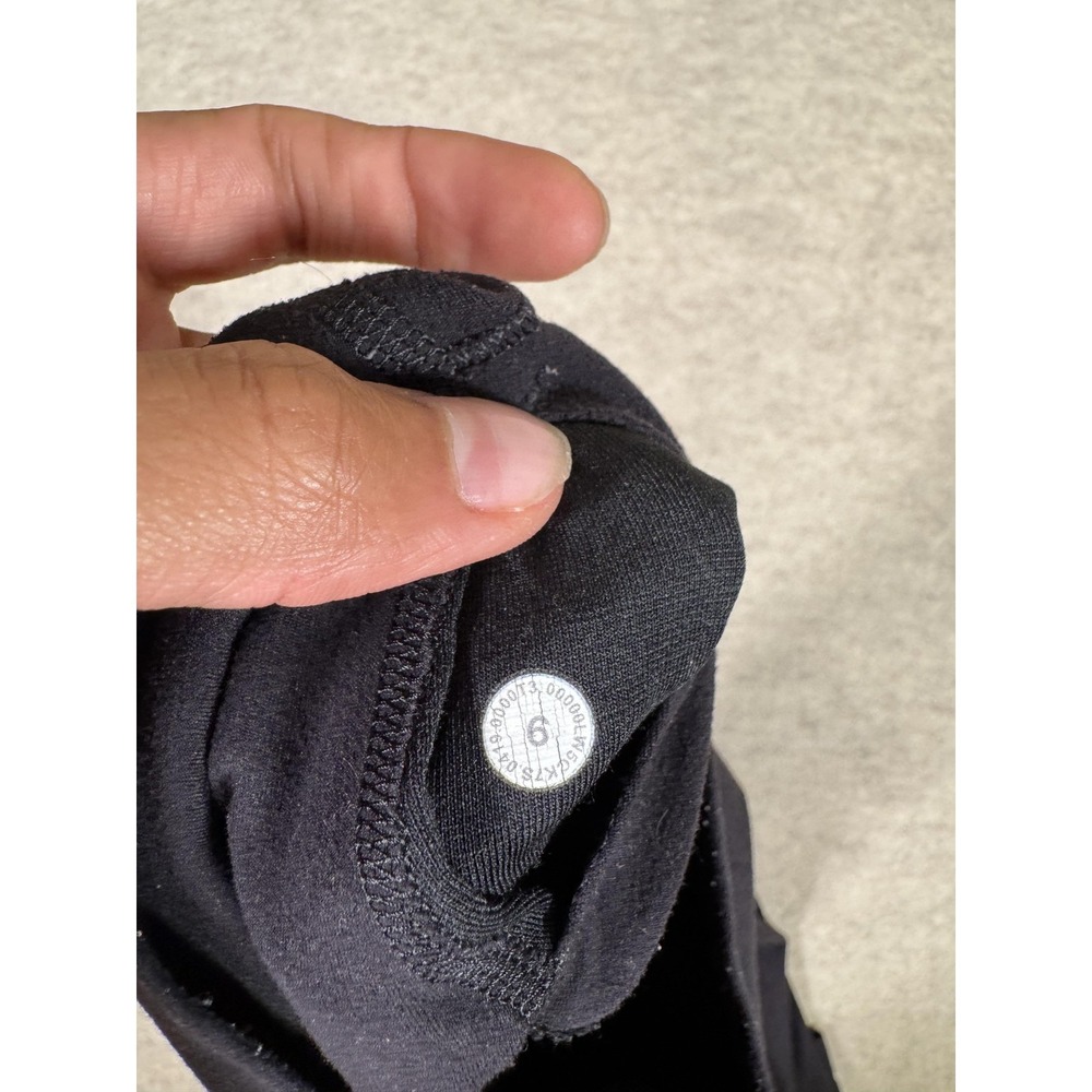Lululemon Leggings Womens 6 Black High Rise Ankle Yoga Athletic Gym Tight - Picture 4 of 14